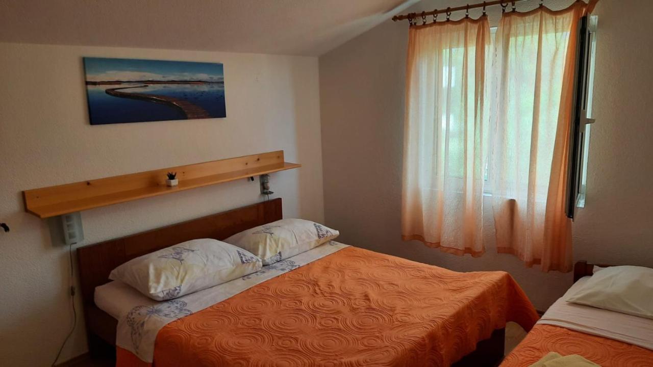 פאקוסטאן Apartmani Krpeta מראה חיצוני תמונה