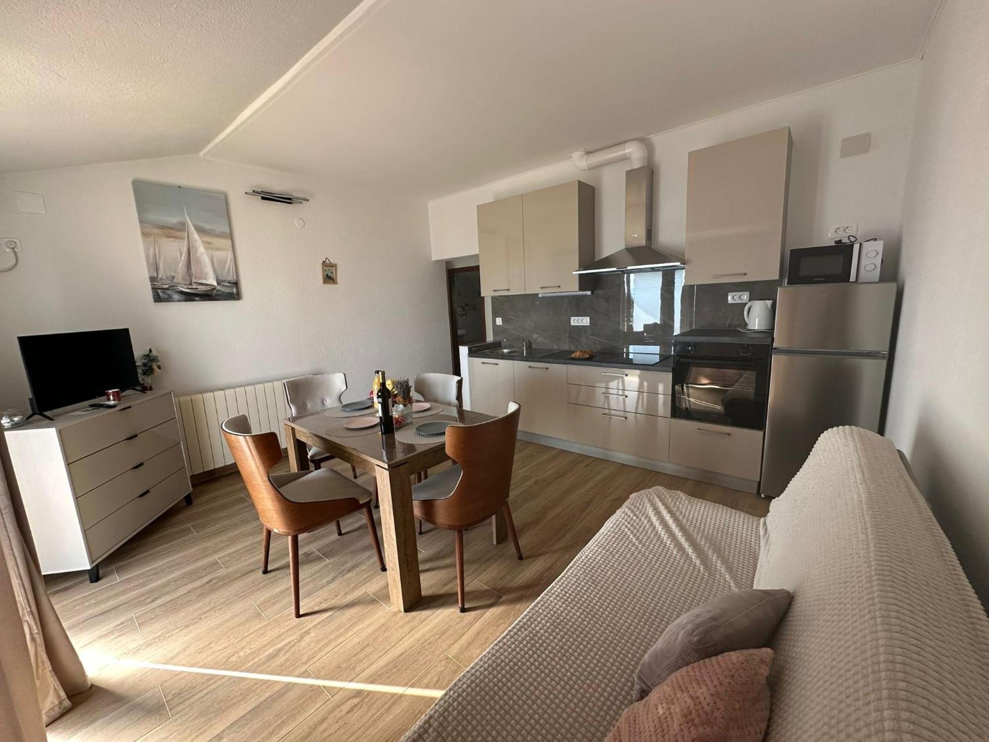 פאקוסטאן Apartmani Krpeta מראה חיצוני תמונה