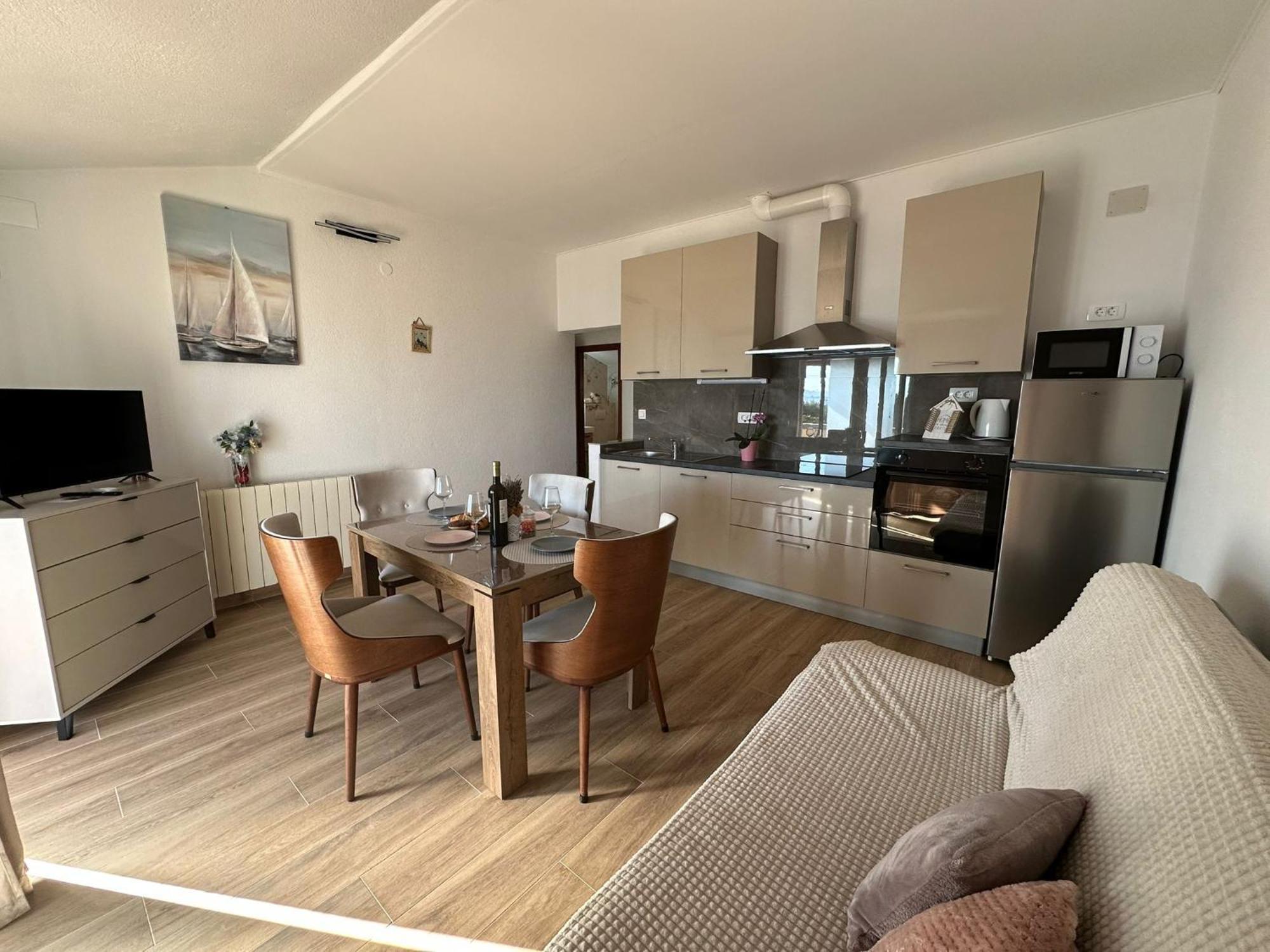 פאקוסטאן Apartmani Krpeta מראה חיצוני תמונה